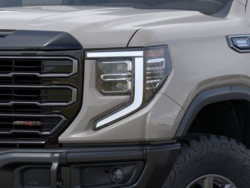 New 2026 GMC Sierra 1500 AT4X w/ LPO, Black Badging Package AWD/4WD image 10