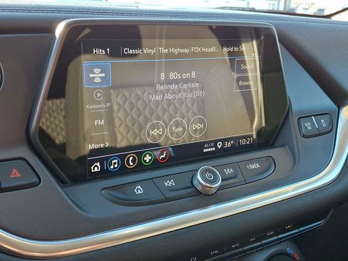 Used 2022 Chevrolet Blazer LT w/ LPO, Black Accent Package image 17