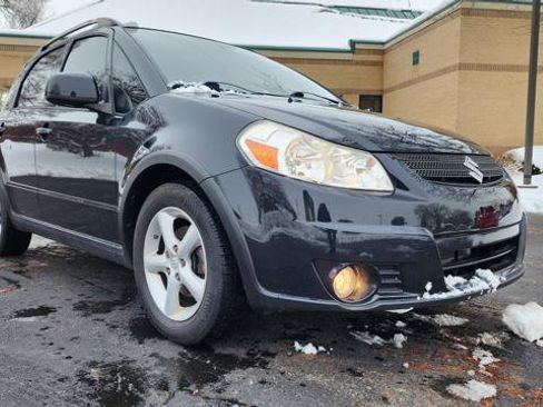Used 2009 Suzuki SX4 AWD Hatchback w/ Touring Pkg image 1