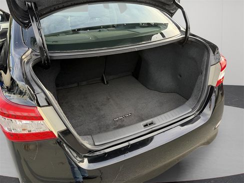 Used 2014 Nissan Sentra SR image 26