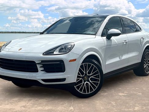Used 2021 Porsche Cayenne Coupe AWD/4WD image 1