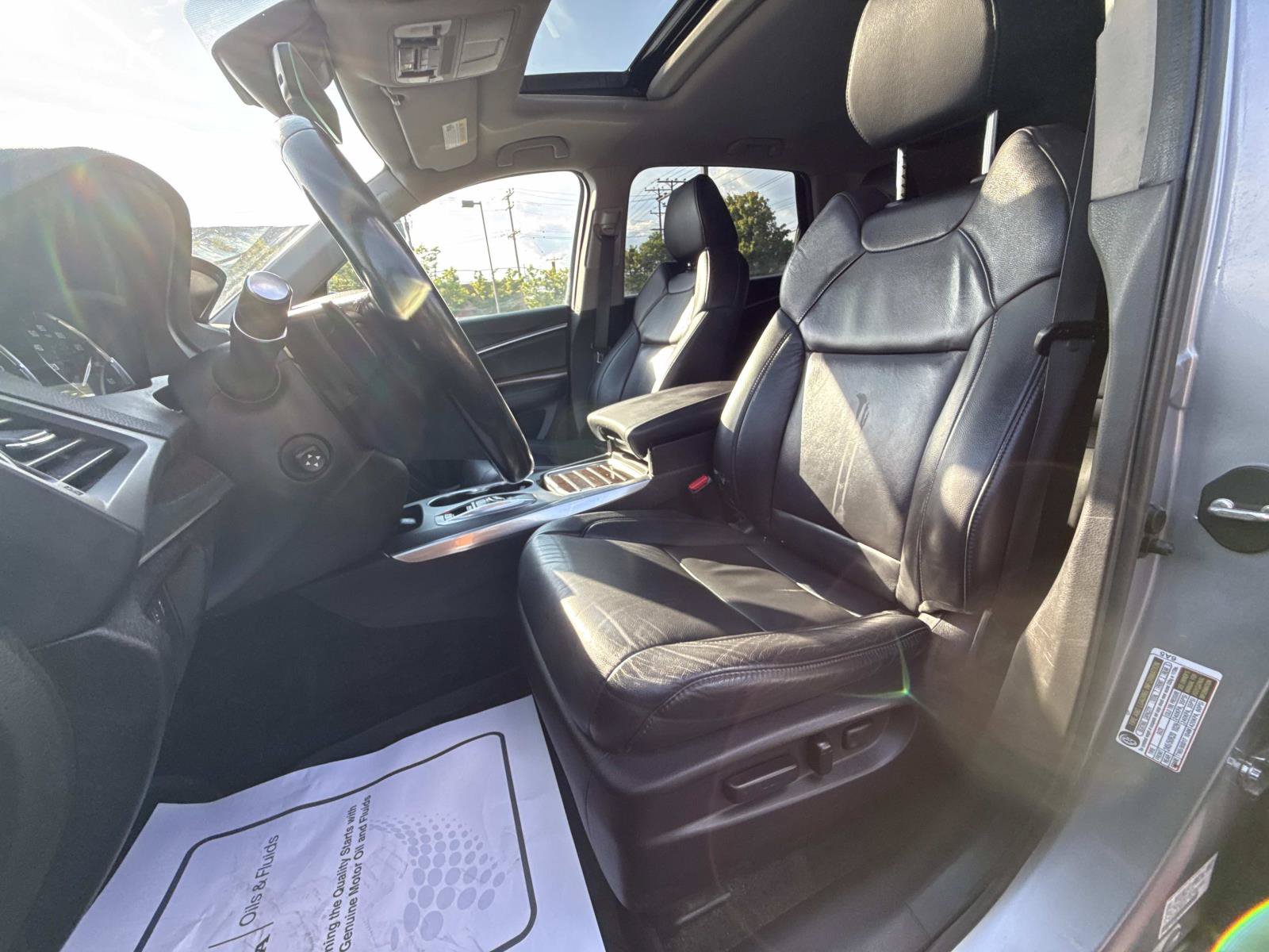 Used 2017 Acura MDX w/ Technology Package AWD/4WD image 12
