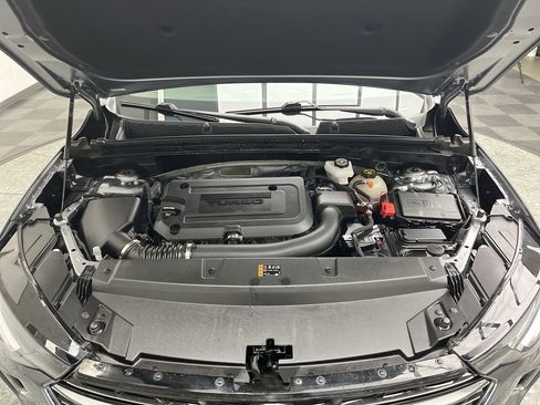 Certified 2022 Buick Envision Essence w/ Technology Package I image 29