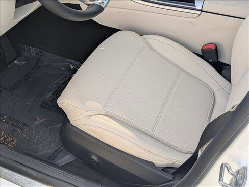 New 2026 Mercedes-Benz C 300 Sedan image 4