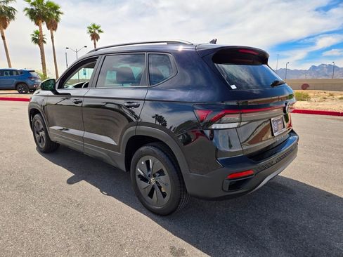 Certified 2025 Volkswagen Taos S FWD image 5