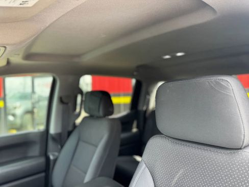 Used 2020 Chevrolet Silverado 1500 Custom w/ Custom Value Package RWD image 19