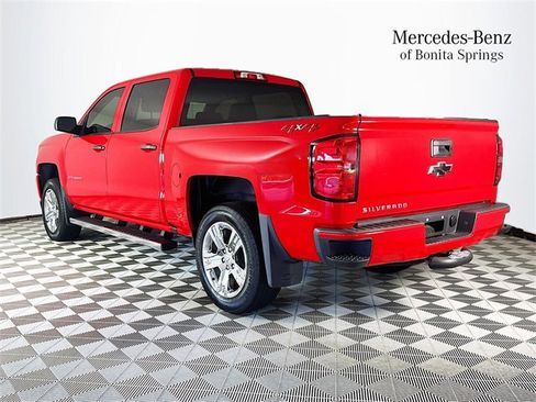 Used 2018 Chevrolet Silverado 1500 Custom w/ Custom Value Package image 5
