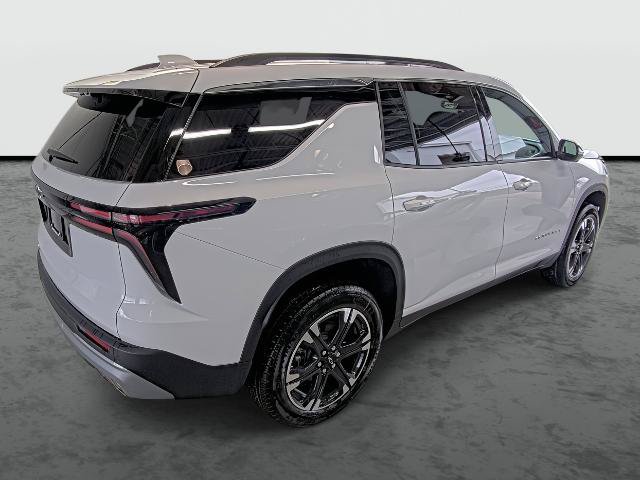 New 2027 Chevrolet Traverse LT w/ Sun and Wheel Package AWD/4WD image 14