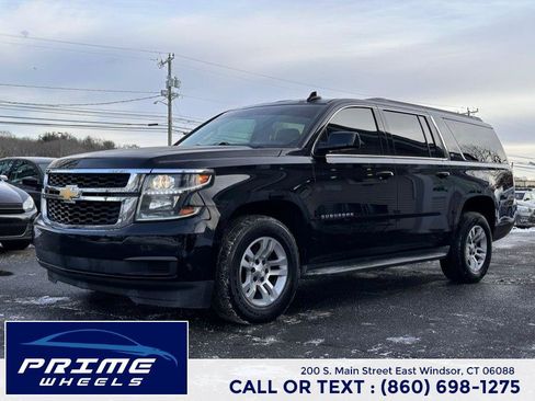 Used 2015 Chevrolet Suburban LT image 3