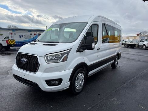 Used 2023 Ford Transit 350 XLT RWD image 4