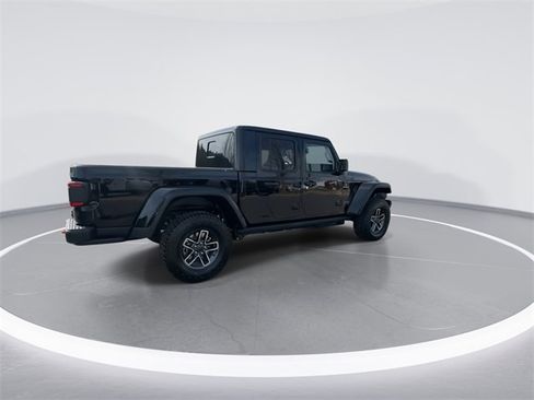 New 2026 Jeep Gladiator Mojave image 3