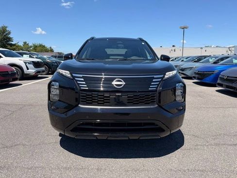 New 2026 Nissan Rogue Platinum AWD/4WD image 3