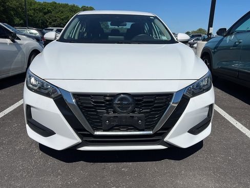 Used 2021 Nissan Sentra SV FWD image 9
