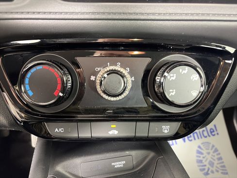 Used 2016 Honda HR-V LX image 20