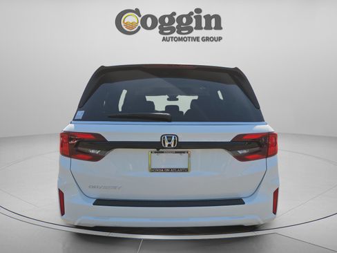 New 2026 Honda Odyssey EX-L image 4