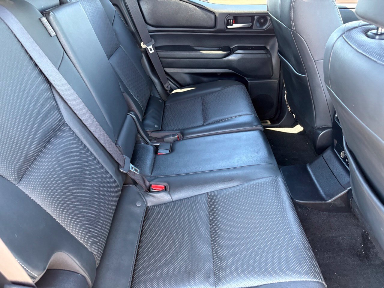 Used 2025 Toyota Land Cruiser w/ Premium Package AWD/4WD image 14