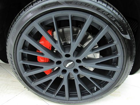 Used 2023 Aston Martin DBX AWD/4WD image 49