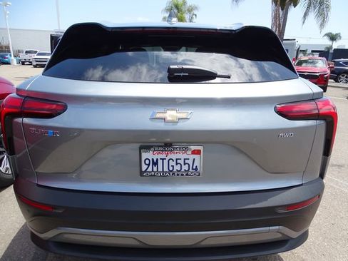 Used 2024 Chevrolet Blazer EV LT AWD/4WD image 3