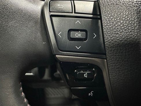 Used 2025 Toyota Camry XSE image 19