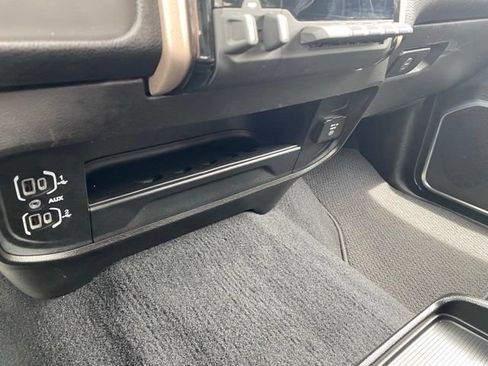 Used 2024 RAM 2500 Laramie w/ Safety Group AWD/4WD image 23