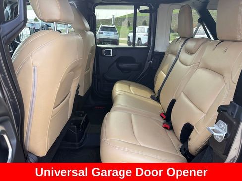 Used 2018 Jeep Wrangler Unlimited Sport S image 30