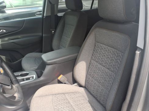 Used 2023 Chevrolet Equinox LT AWD/4WD image 7