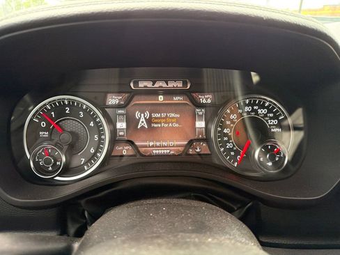 Used 2023 RAM 1500 Laramie AWD/4WD image 9