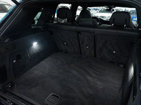 Used 2022 BMW X5 M w/ Executive Package image 32