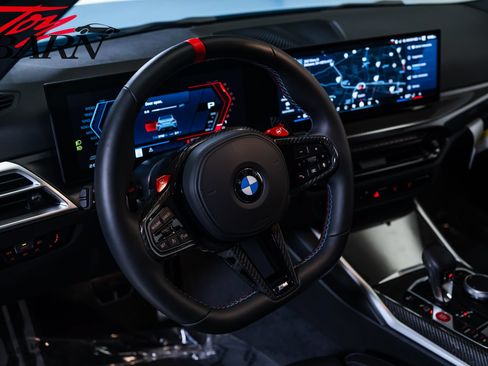 Used 2025 BMW M2 w/ Lighting Package RWD image 30