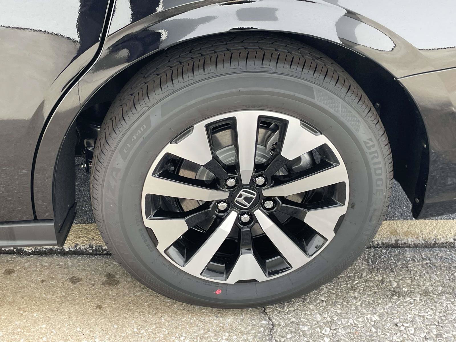 New 2027 Honda Odyssey EX-L image 5
