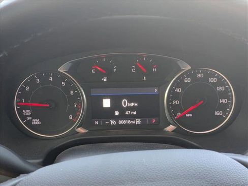 Used 2023 GMC Acadia AT4 w/ Preferred Package image 10