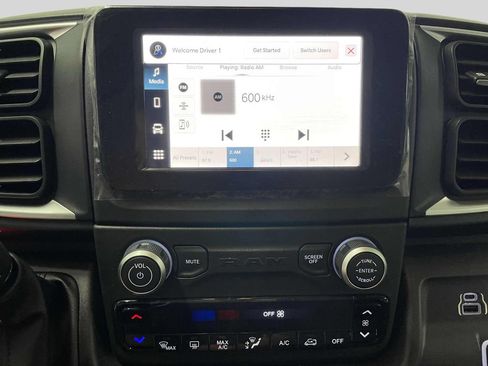 Used 2025 RAM ProMaster 3500 w/ Quick Order Package 22G SLT FWD image 13