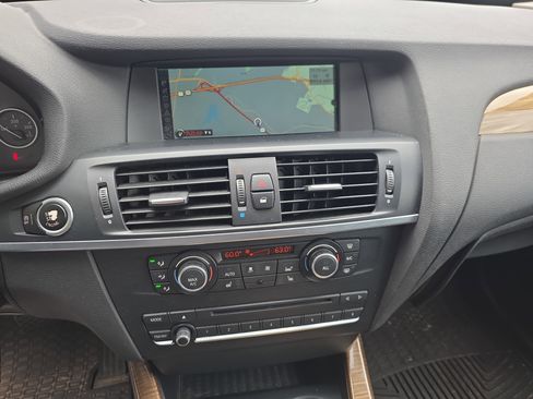 Used 2013 BMW X3 xDrive28i AWD/4WD image 6