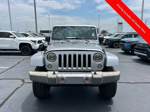 Used 2016 Jeep Wrangler Unlimited Sahara w/ Max Tow Package AWD/4WD image 20