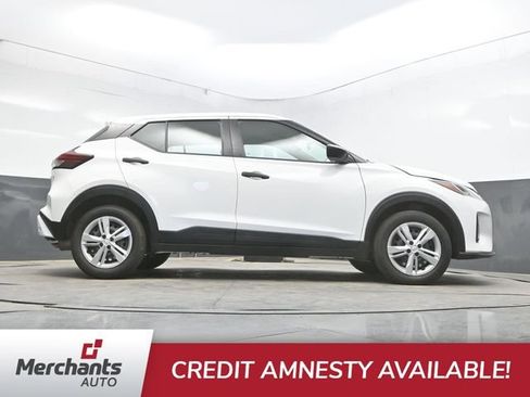 Used 2024 Nissan Kicks S FWD image 40