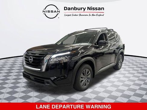 Certified 2025 Nissan Pathfinder SV AWD/4WD image 7