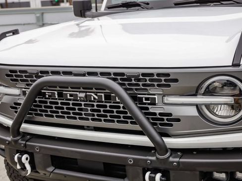 Used 2022 Ford Bronco Badlands AWD/4WD image 6