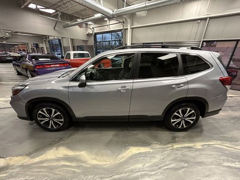 Used 2019 Subaru Forester Limited image 34
