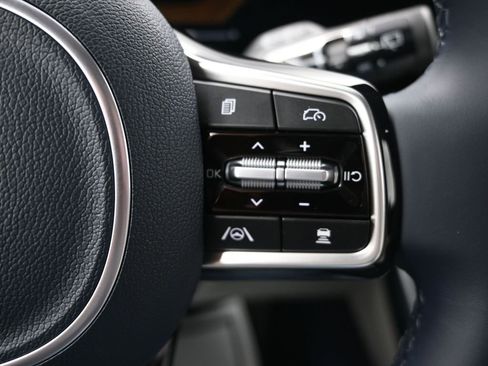 New 2026 Kia Carnival EX FWD image 27