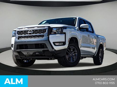 Certified 2025 Nissan Frontier SV w/ SV Convenience Package RWD image 2