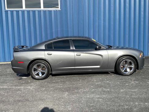 Used 2012 Dodge Charger SE w/ Sport Appearance Group image 15