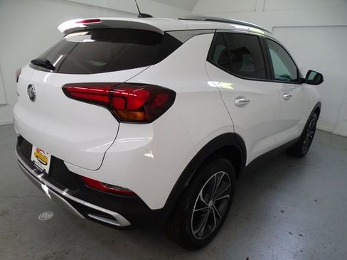 Used 2023 Buick Encore GX Preferred w/ Cold Weather Comfort Package AWD/4WD image 22