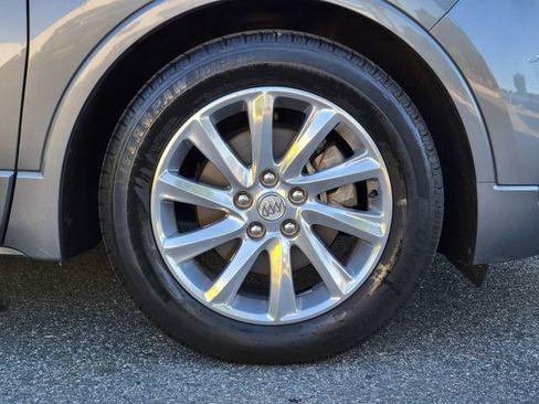 Used 2019 Buick Envision Essence FWD image 9