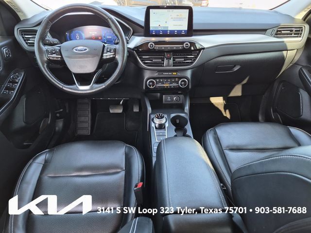 Used 2021 Ford Escape Titanium AWD/4WD image 28