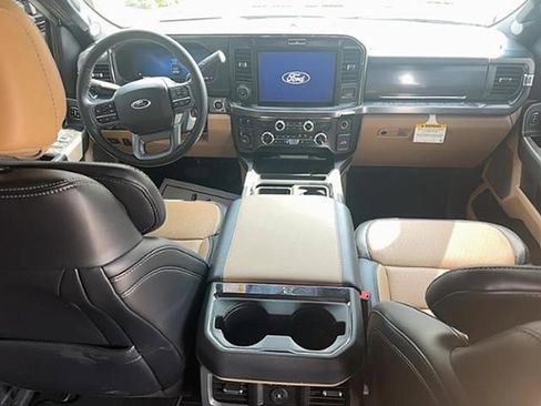 Used 2025 Ford F450 Lariat w/ Lariat Ultimate Package image 10