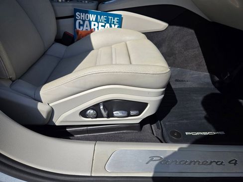 Used 2019 Porsche Panamera 4 AWD/4WD image 47