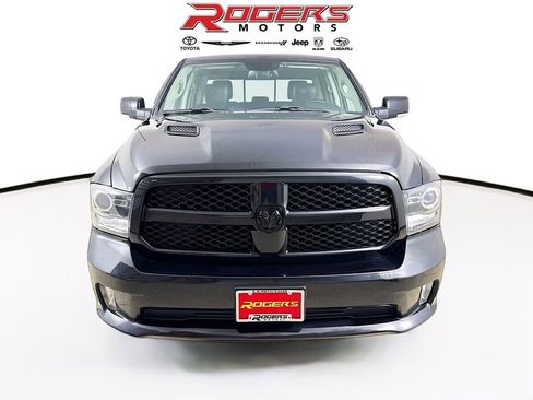 Used 2018 RAM 1500 Sport w/ Sport Premium Group image 2