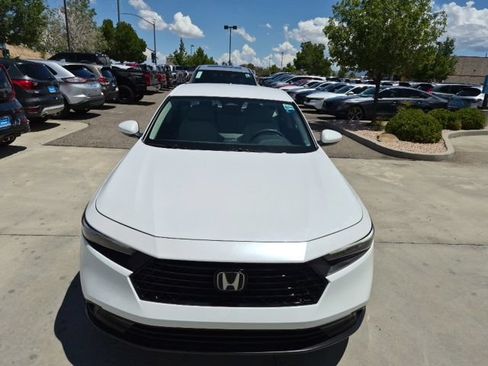 Certified 2025 Honda Accord LX image 10