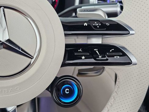 New 2026 Mercedes-Benz SL 63 AMG 4MATIC image 29