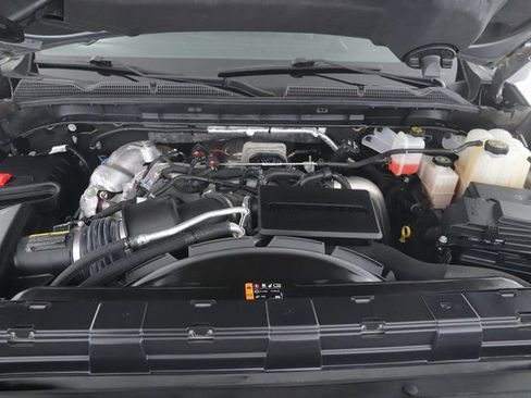 Used 2024 GMC Sierra 2500 SLE w/ SLE Value Package; image 15